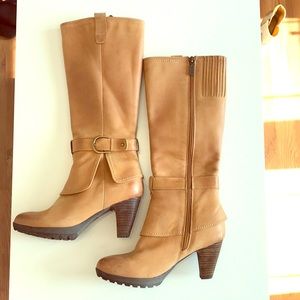 Blondo boots new without tags